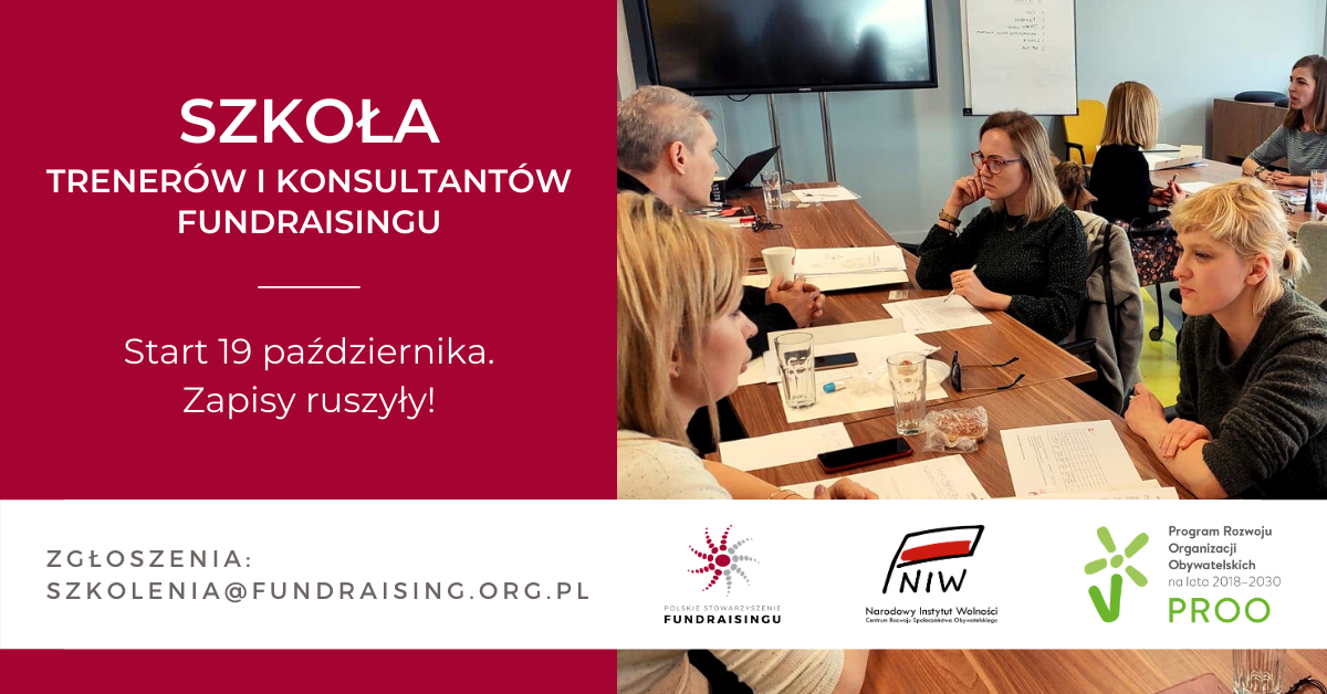 grafika promująca kurs przedstawiająa zamyslonych uczestników szkolenia